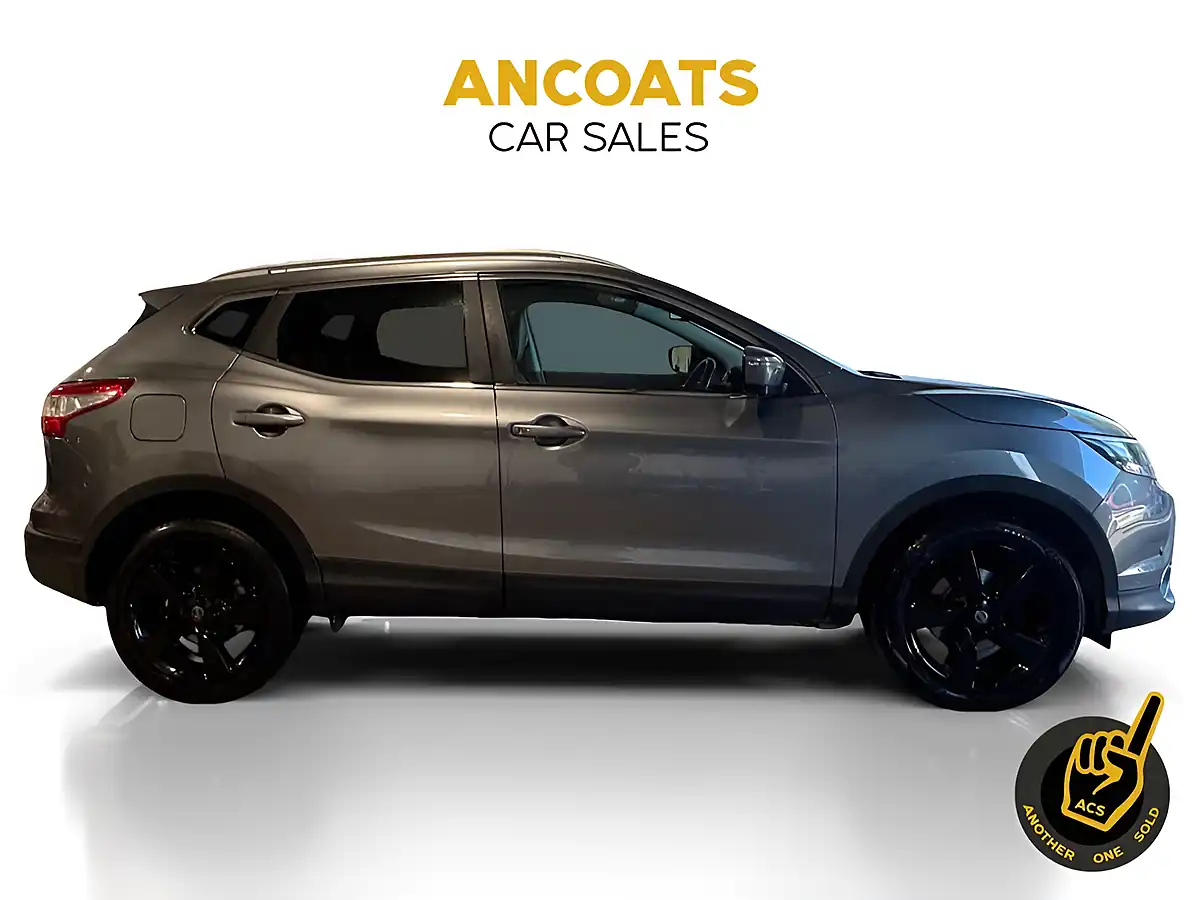 Used 2016 Nissan Qashqai N-Connecta Grey - Interior and Exterior details 7