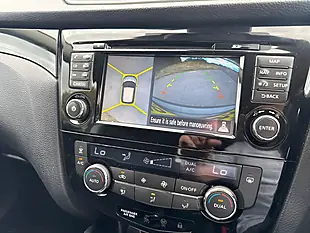Used 2016 Nissan Qashqai N-Connecta Grey - Interior and Exterior details 10