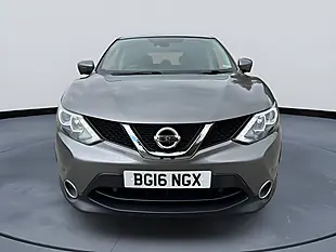 Used 2016 Nissan Qashqai N-Connecta Grey - Interior and Exterior details 4