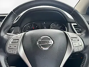 Used 2016 Nissan Qashqai N-Connecta Grey - Interior and Exterior details 7