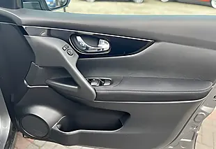 Used 2016 Nissan Qashqai N-Connecta Gun Metal Grey - Interior and Exterior details 12