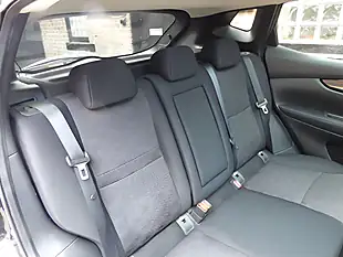 Used 2016 Nissan Qashqai N-Connecta Phantom Black - Interior and Exterior details 20
