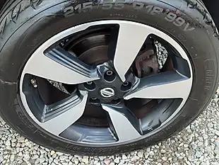 Used 2016 Nissan Qashqai N-Connecta Purple - Interior and Exterior details 14