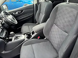Used 2016 Nissan Qashqai N-Connecta Purple - Interior and Exterior details 20