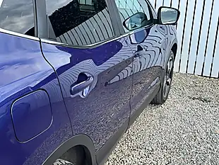 Used 2016 Nissan Qashqai N-Connecta Purple - Interior and Exterior details 9
