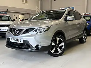Used 2016 Nissan Qashqai N-Connecta Silver - Interior and Exterior details 3