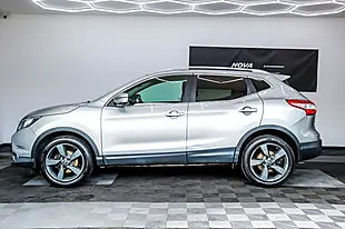 Used 2016 Nissan Qashqai N-Connecta Silver - Interior and Exterior details 6