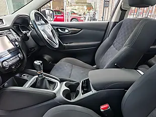 Used 2016 Nissan Qashqai N-Connecta Silver - Interior and Exterior details 18