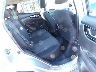 Used 2016 Nissan Qashqai N-Connecta Silver - Interior and Exterior details 4