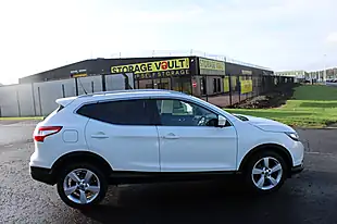 Used 2016 Nissan Qashqai N-Connecta White - Interior and Exterior details 10