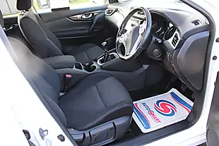 Used 2016 Nissan Qashqai N-Connecta White - Interior and Exterior details 14