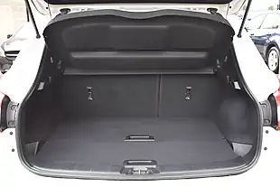 Used 2016 Nissan Qashqai N-Connecta White - Interior and Exterior details 10