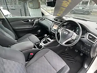 Used 2016 Nissan Qashqai N-Connecta White - Interior and Exterior details 10