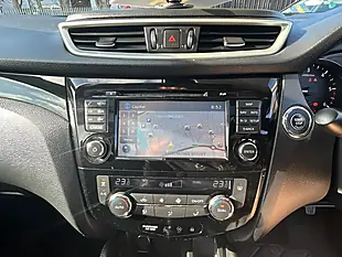 Used 2016 Nissan Qashqai N-Connecta White - Interior and Exterior details 18
