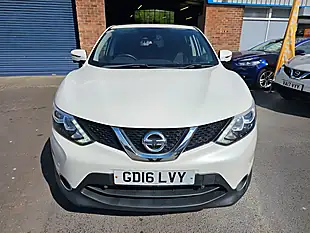 Used 2016 Nissan Qashqai N-Connecta White - Interior and Exterior details 2
