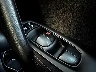 Used 2016 Nissan Qashqai N-Tec+ Black - Interior and Exterior details 16