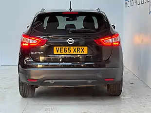 Used 2016 Nissan Qashqai N-Tec+ Black - Interior and Exterior details 5