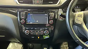 Used 2016 Nissan Qashqai N-Tec Blue - Interior and Exterior details 9