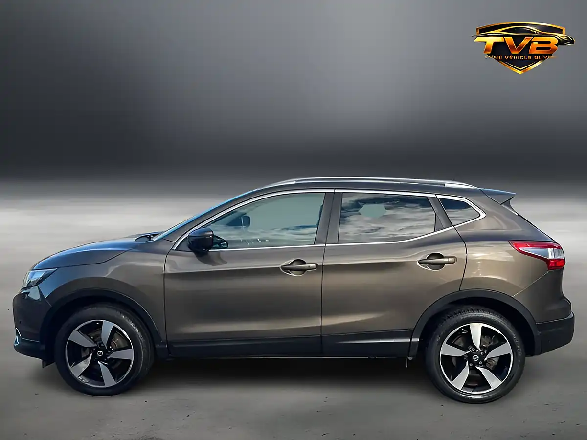 Used 2016 Nissan Qashqai N-Tec+ Bronze - Interior and Exterior details 6