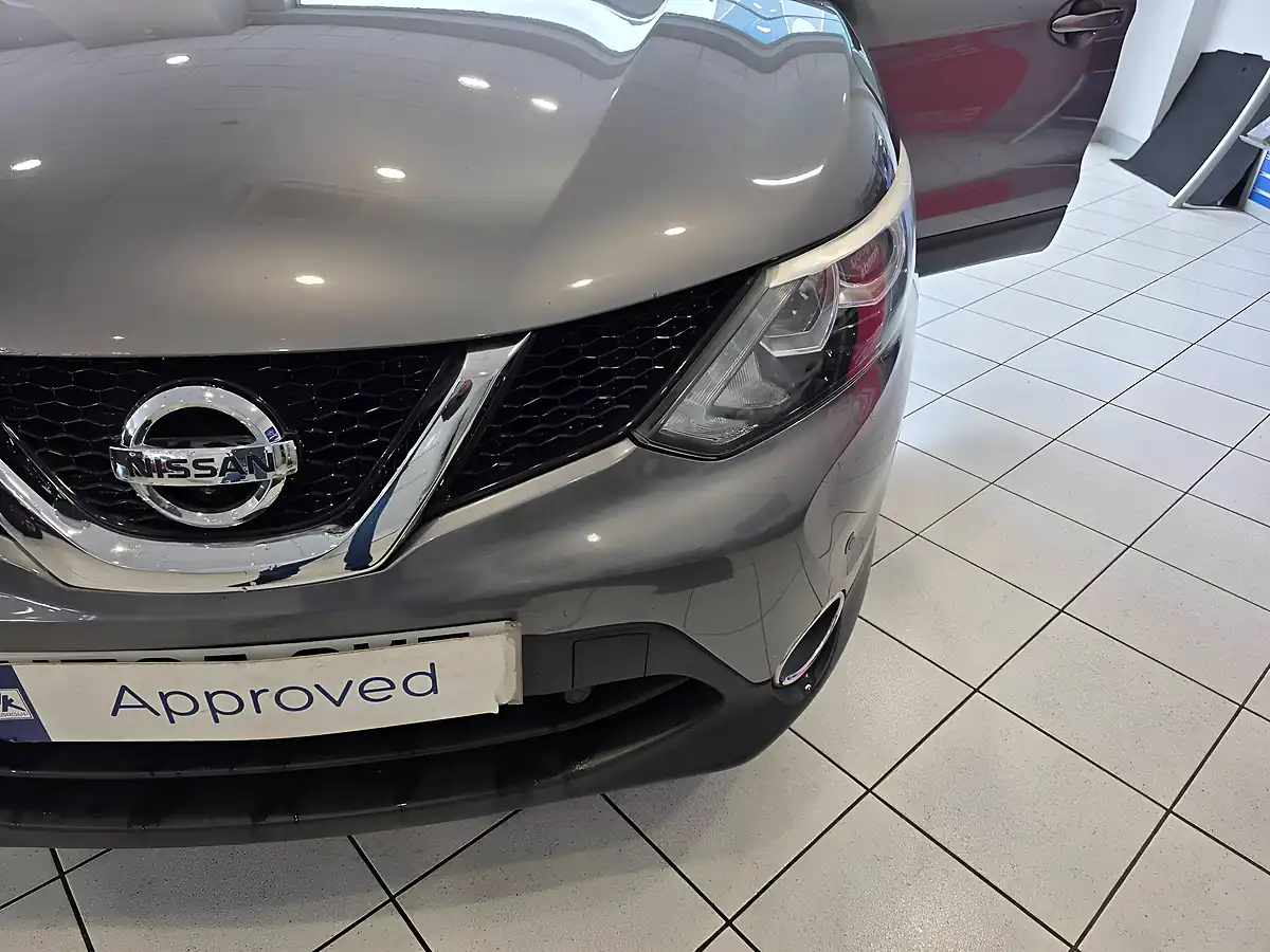 Used 2016 Nissan Qashqai N-Tec Grey - Interior and Exterior details 2