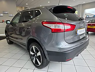 Used 2016 Nissan Qashqai N-Tec Grey - Interior and Exterior details 4