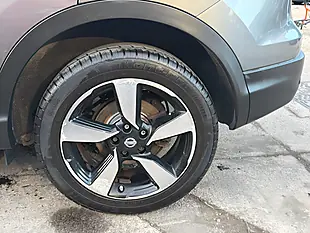 Used 2016 Nissan Qashqai N-Tec+ Grey - Interior and Exterior details 18