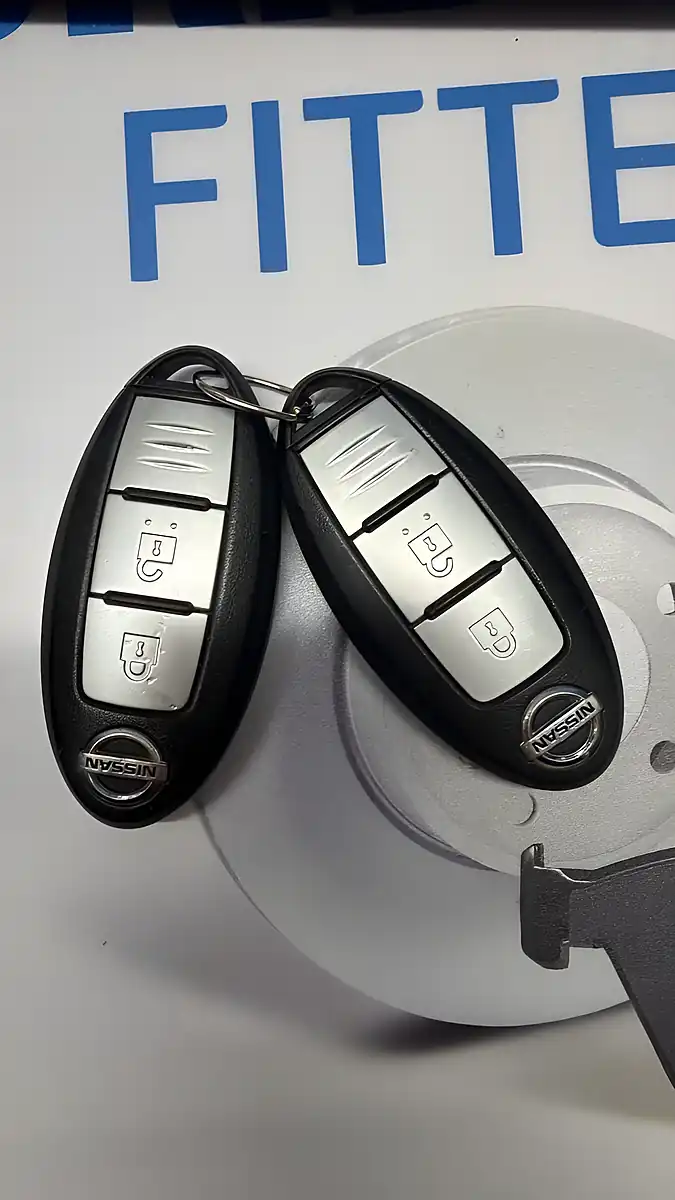 Used 2016 Nissan Qashqai N-Tec+ Grey - Interior and Exterior details 20