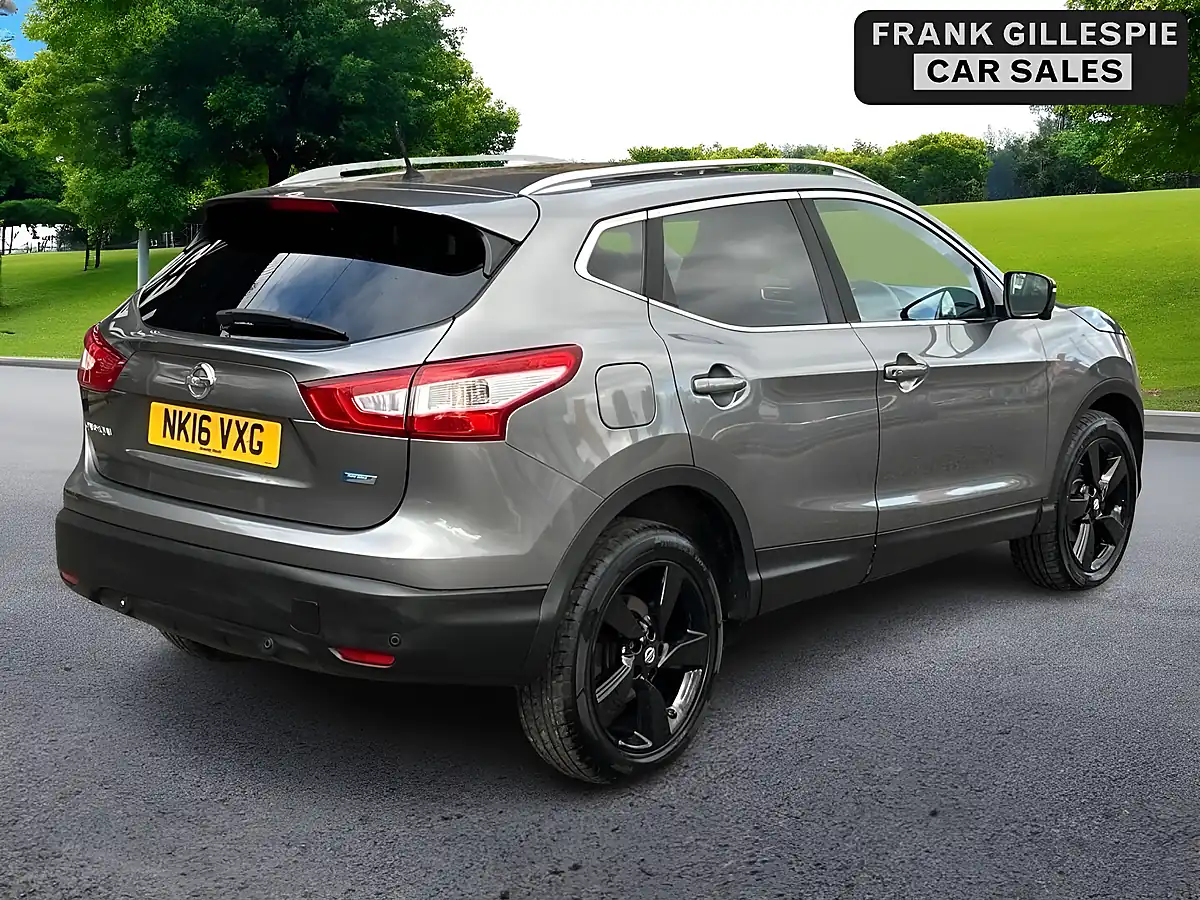 Used 2016 Nissan Qashqai N-Tec+ Grey - Interior and Exterior details 11