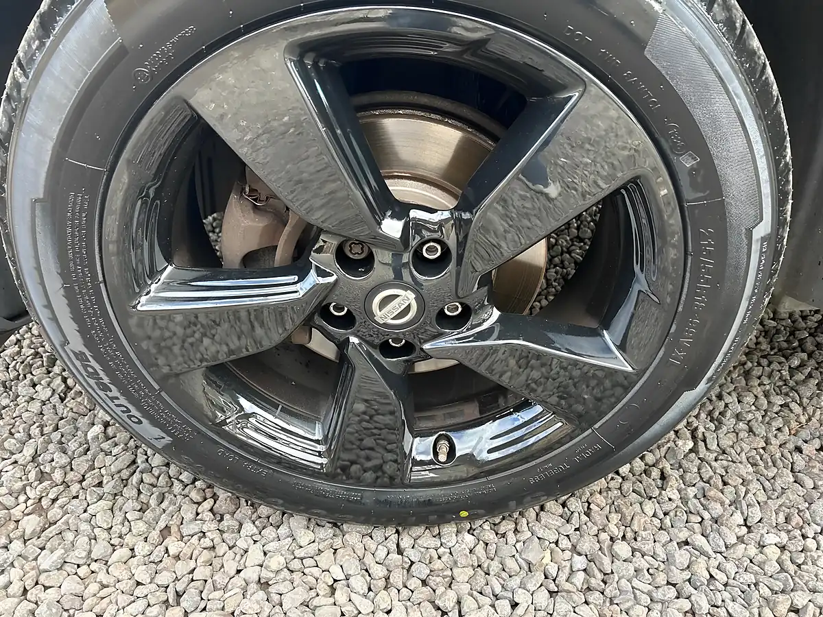 Used 2016 Nissan Qashqai N-Tec+ Grey - Interior and Exterior details 13