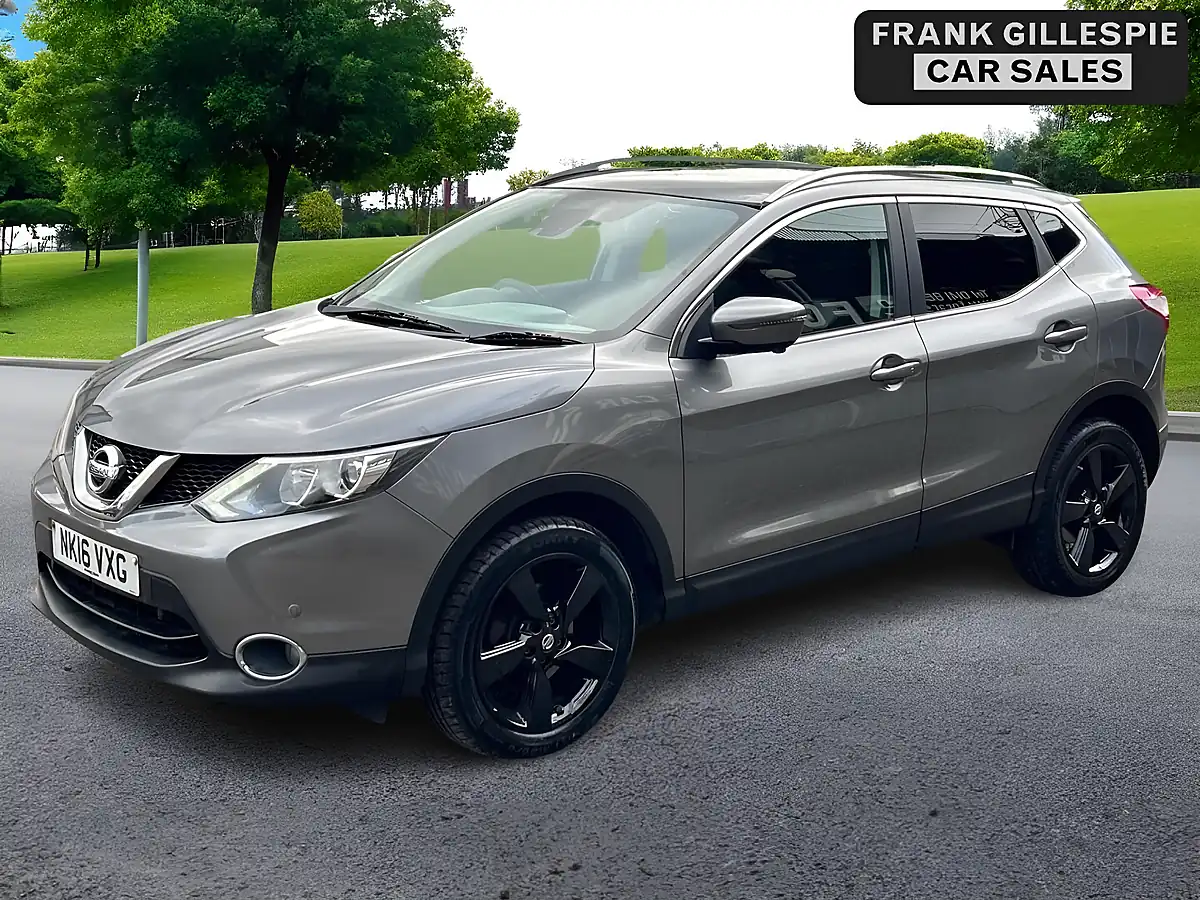 Used 2016 Nissan Qashqai N-Tec+ Grey - Interior and Exterior details 4
