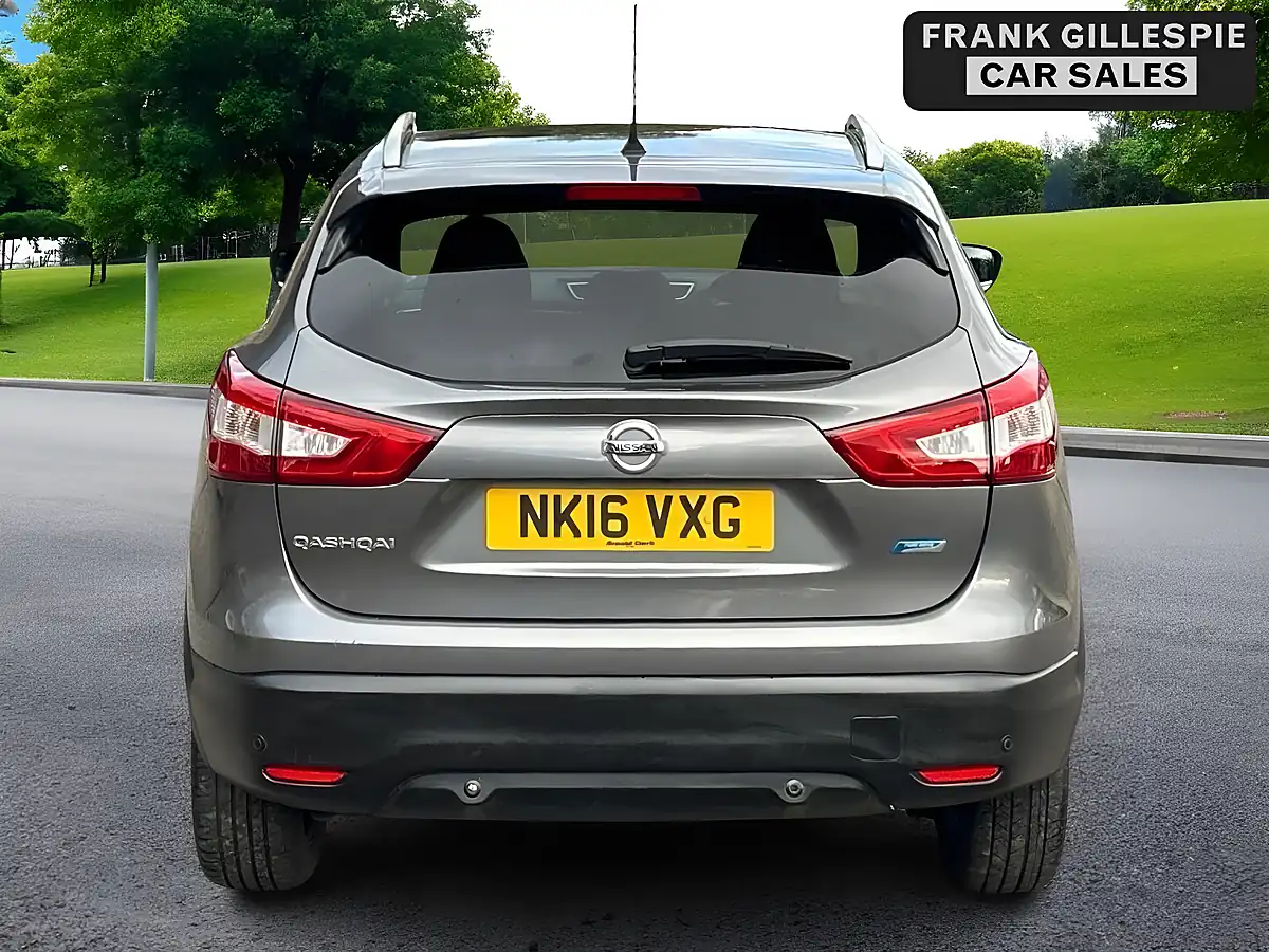 Used 2016 Nissan Qashqai N-Tec+ Grey - Interior and Exterior details 7