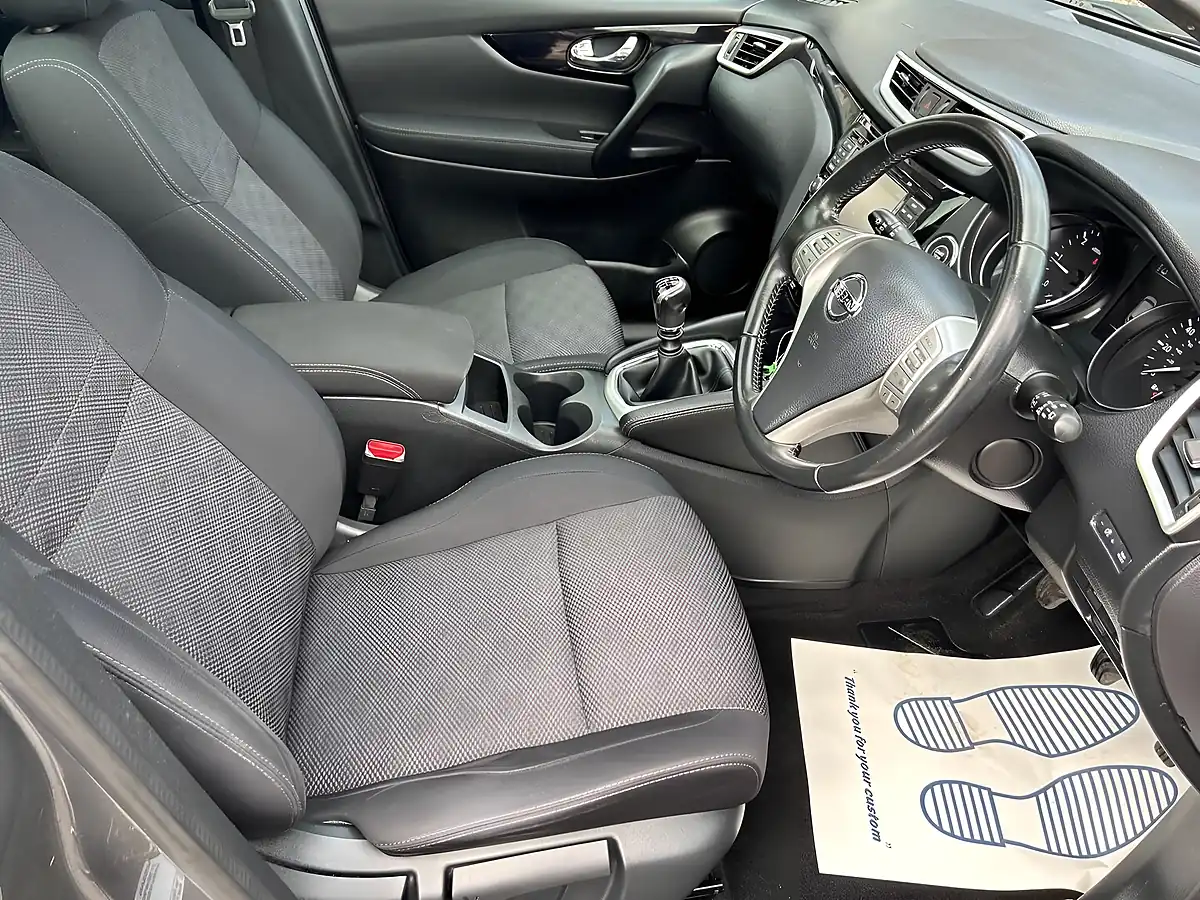 Used 2016 Nissan Qashqai N-Tec+ Grey - Interior and Exterior details 8