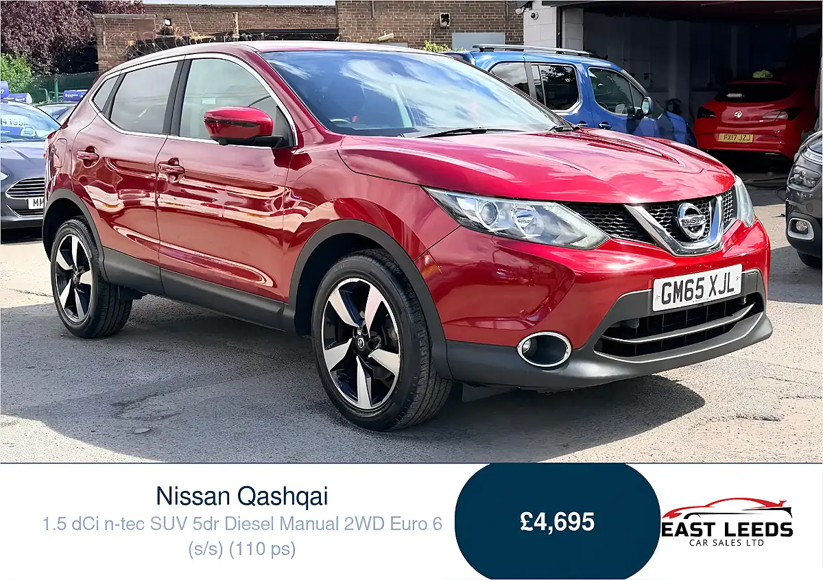 Used 2016 Nissan Qashqai N-Tec Red - Front View