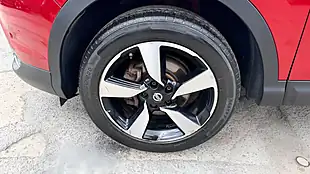 Used 2016 Nissan Qashqai N-Tec Red - Interior and Exterior details 20