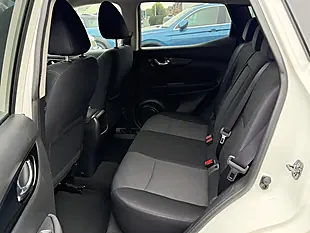 Used 2016 Nissan Qashqai N-Tec+ White - Interior and Exterior details 17