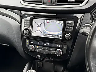 Used 2016 Nissan Qashqai N-Tec+ White - Interior and Exterior details 6