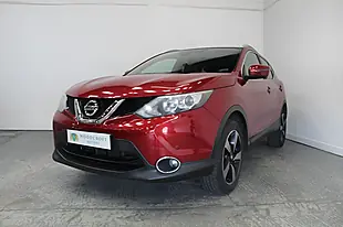 Used 2016 Nissan Qashqai N-Vision Red - Interior and Exterior details 2