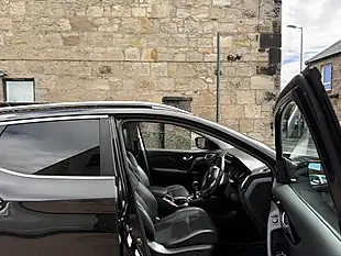 Used 2016 Nissan Qashqai Tekna Black - Interior and Exterior details 15