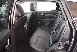 Used 2016 Nissan Qashqai Tekna Black - Interior and Exterior details 11