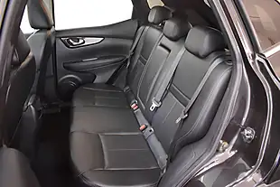 Used 2016 Nissan Qashqai Tekna Black - Interior and Exterior details 12