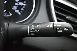 Used 2016 Nissan Qashqai Tekna Black - Interior and Exterior details 18