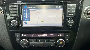 Used 2016 Nissan Qashqai Tekna Black - Interior and Exterior details 13