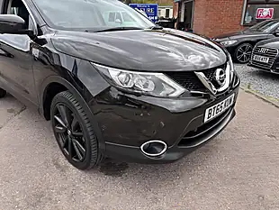 Used 2016 Nissan Qashqai Tekna Black - Interior and Exterior details 2