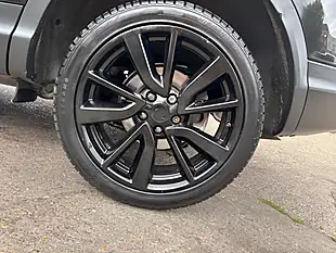 Used 2016 Nissan Qashqai Tekna Black - Interior and Exterior details 5
