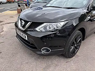 Used 2016 Nissan Qashqai Tekna Black - Interior and Exterior details 7