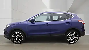 Used 2016 Nissan Qashqai Tekna Blue - Interior and Exterior details 6