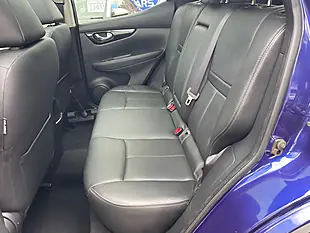Used 2016 Nissan Qashqai Tekna Blue - Interior and Exterior details 18