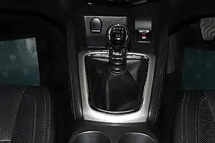 Used 2016 Nissan Qashqai Tekna Bronze - Interior and Exterior details 16