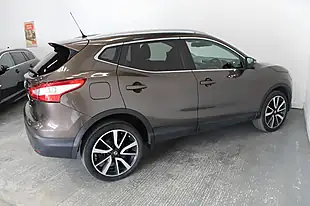 Used 2016 Nissan Qashqai Tekna Bronze - Interior and Exterior details 8