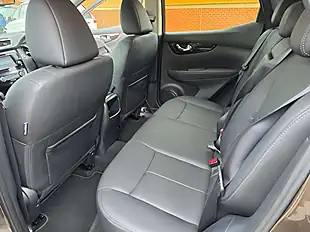 Used 2016 Nissan Qashqai Tekna Bronze - Interior and Exterior details 10